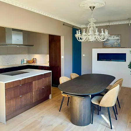 Corner Flat With High Ceilings In Fredensborg Apartament Oslo