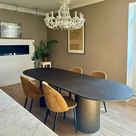 Apartament Corner Flat With High Ceilings In Fredensborg Oslo