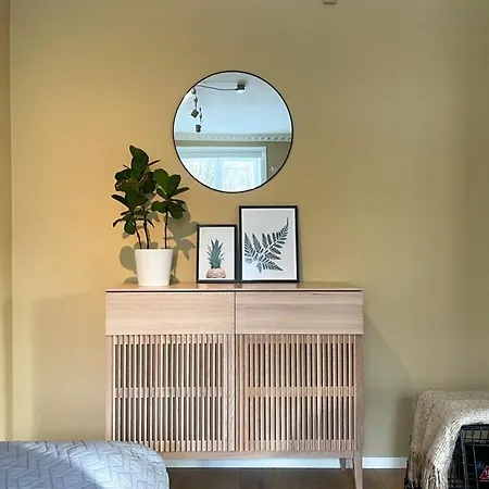 Corner Flat With High Ceilings In Fredensborg *
