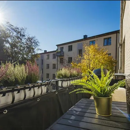 Apartament Corner Flat With High Ceilings In Fredensborg